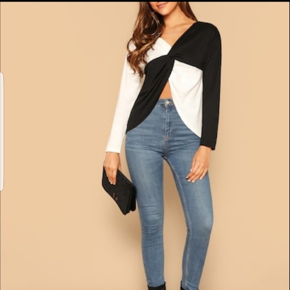 BOGO Last 1️⃣🖤Color Block Twisted Top🖤 - Picture 2 of 8